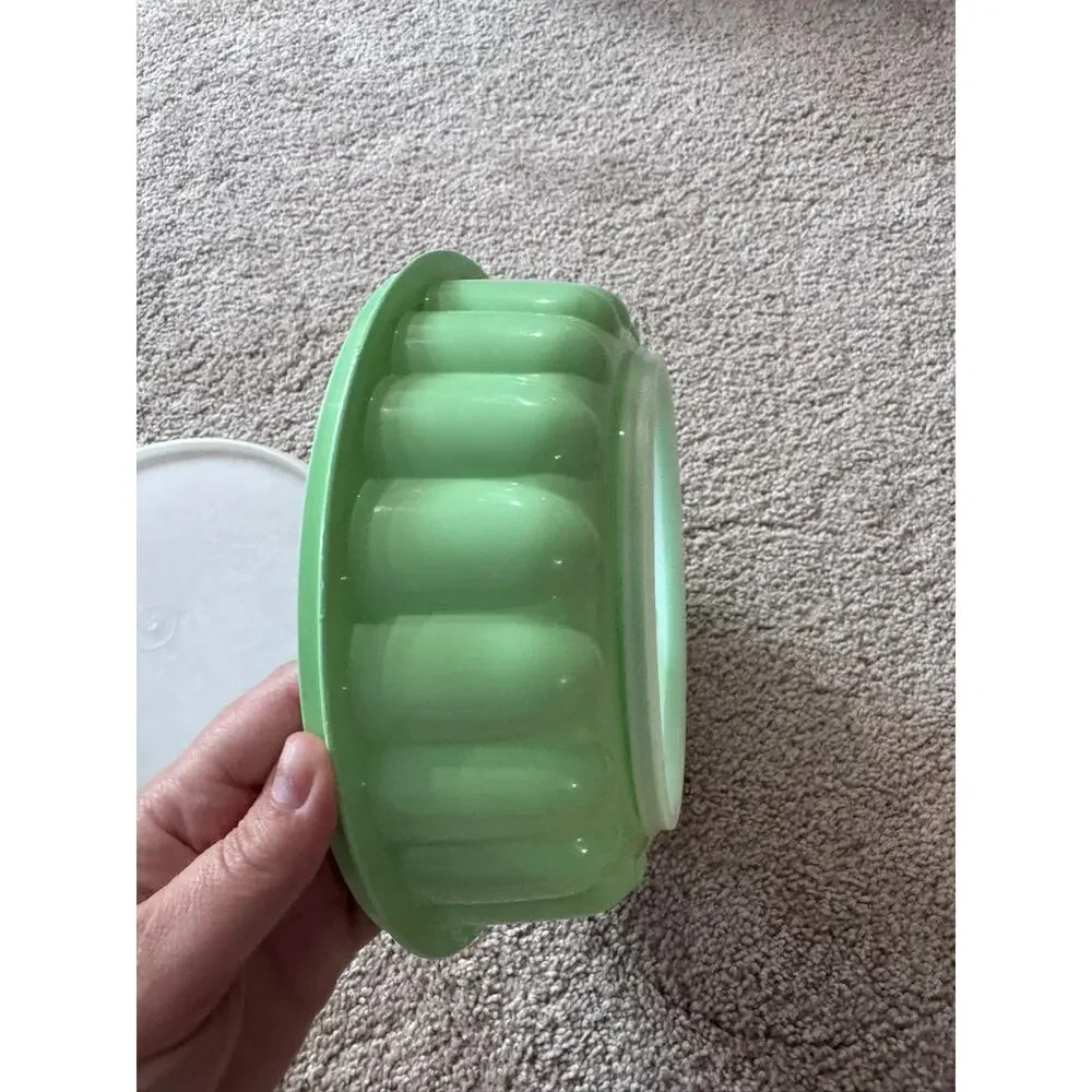 Vintage Tupperware Jel N Serve Jello Gelatin Dessert Mold Mint Green 3 Piece Lid